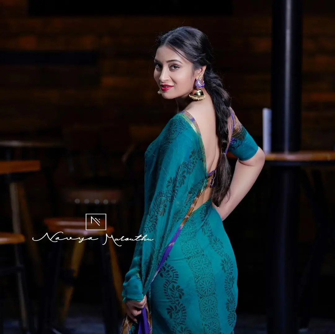 ETV Actress Bhanu Sri Wearing Blue Saree Blouse